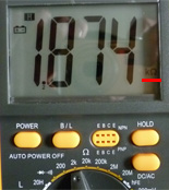 При перевірці трансформатора адаптера для первинної обмотки опір виявилося 1,8 кОм, що свідчить про справність первинної обмотки