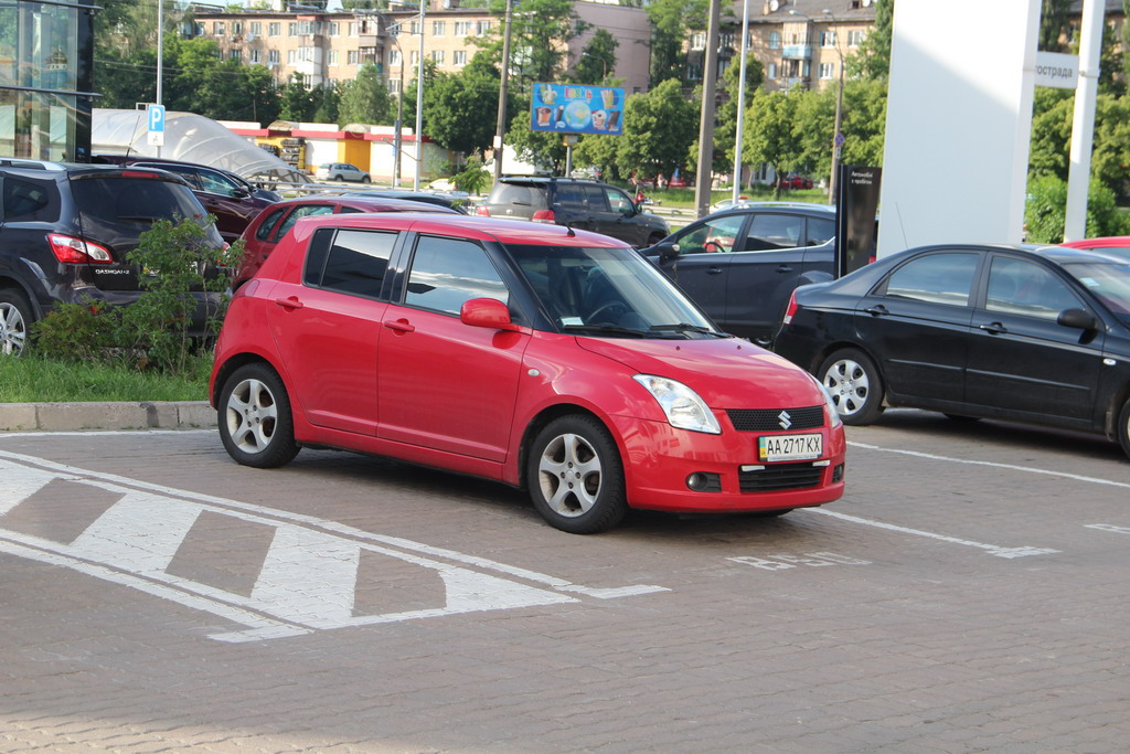 Ближнє світло автосервісу