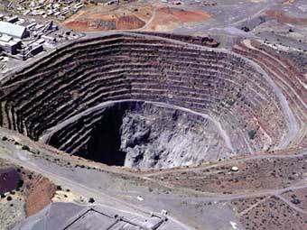 На північному заході ПАР виявили найбільший алмаз за всю історію видобутку цього дорогоцінного каменю