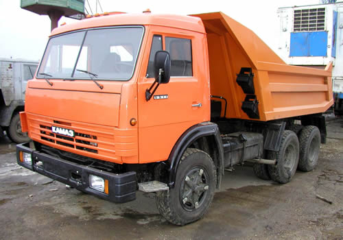 Камаз 5511 обсяг кузова має 6,6 кубів, він по праву зайняв головне місце на дорогах Росії