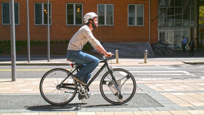 Пересуваючись на велосипеді, обладнаному GeoOrbital, Ви дбаєте про навколишнє середовище і при цьому отримуєте масу задоволення
