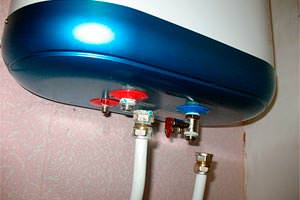 Існує кілька методів, що дозволяють повністю злити воду з   водогрійного пристрої   :