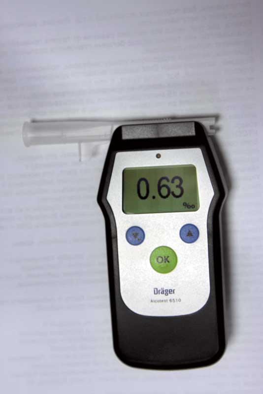 Alcotest 6810 видає отримані результати в проміле, причому через меню користувача можна переключитися на будь-які застосовувані в світі одиниці виміру алкоголю в крові