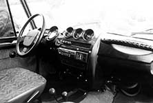 В кінці 1999 року Ульяновський автозавод представив суцільнометалевий дліннобазний позашляховик, побудований на базі   УАЗ-3153   і представляв собою його подальший розвиток - УАЗ-3159 «Барс» (так, на відміну від інших уазіков, автомобіль замість загального позначення «козлик» офіційно отримав власне ім'я